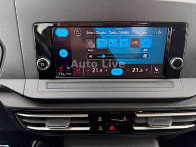 Volkswagen Caddy 2.0 TDI Kombi*MOVE*PANORAMA*XENON*KAMERA — slika 24