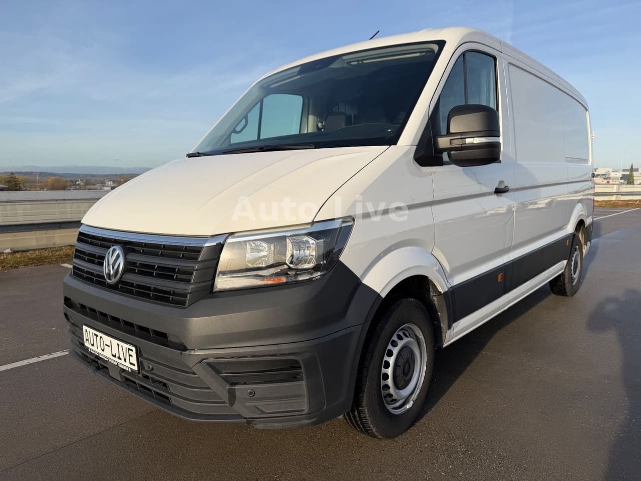 Volkswagen Crafter 35TDI*MITTEL*KLIMA*NAVI*KAMERA*TEMPOMAT! — slika 1