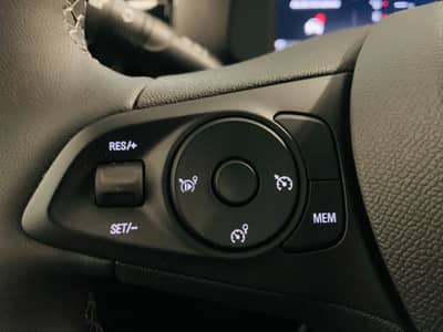 Opel Corsa F Elegance°Apple-Car°LED°KAMERA°SHZ°PDC° — slika 11