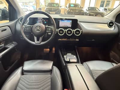 Mercedes-Benz B 200 d Avantgarde/Navi/LED/Kamera/Leder/TOP — slika 13