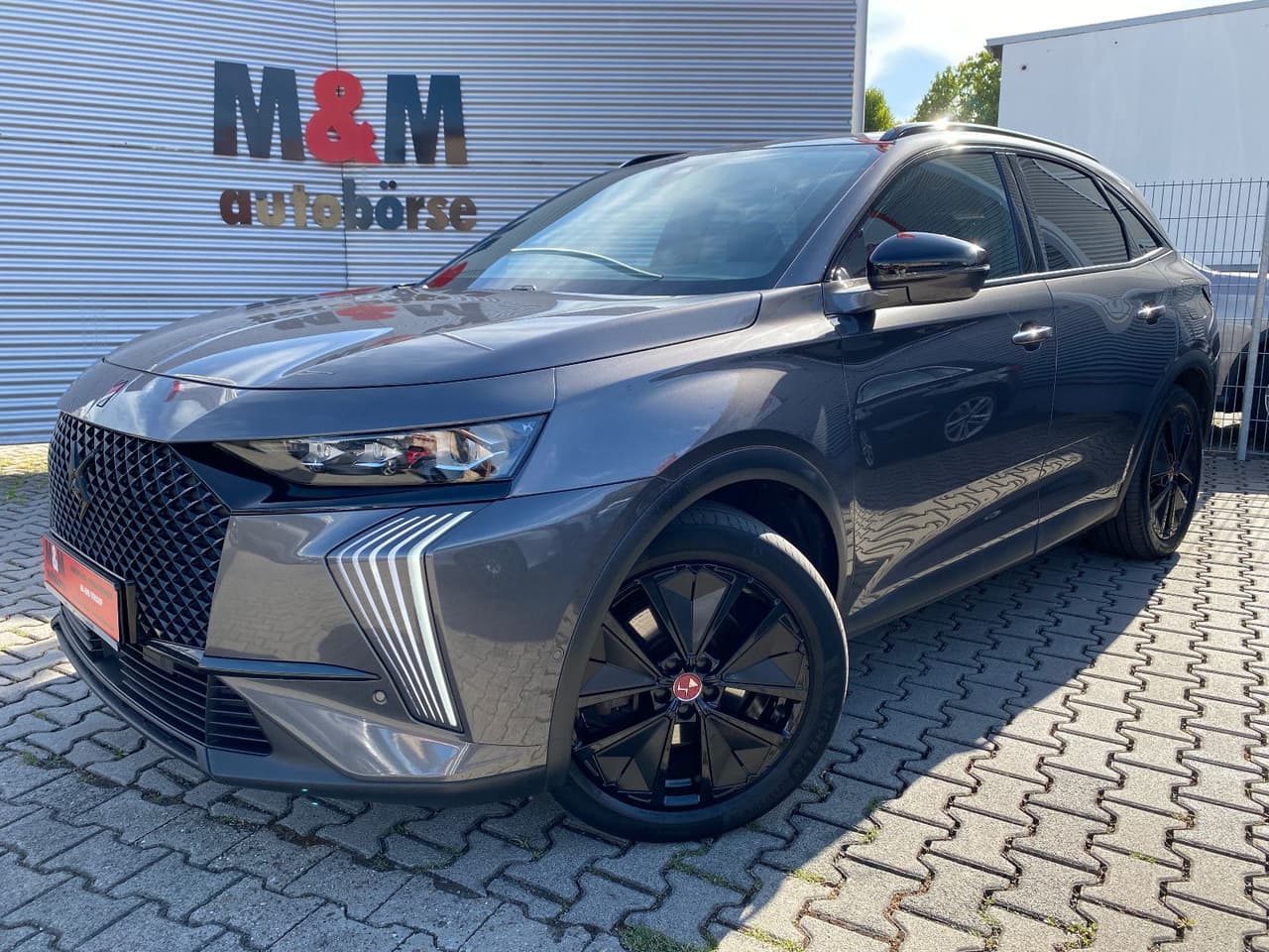 DS Automobiles DS7 E-Tense 300 kW Performance Line + 4x4 — slika 1