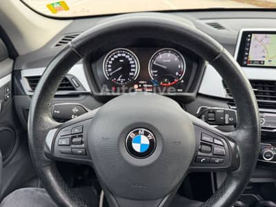 BMW X1 sDrive 20 d*AUTOMATIK*SPORT*PANO*NAVI*LED*AHK — slika 9