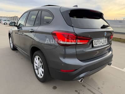 BMW X1 sDrive 20 d*AUTOMATIK*SPORT*PANO*NAVI*LED*AHK — slika 3