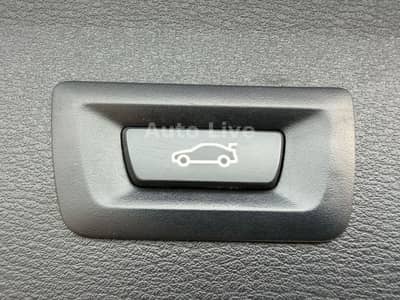 BMW X1 sDrive 20 d*AUTOMATIK*SPORT*PANO*NAVI*LED*AHK — slika 21