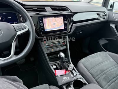 Volkswagen Touran 2.0 TDI*DSG*VIRTU*PAN*NAVI*LED*AHK*KEYLGO — slika 15