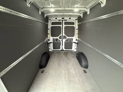 Volkswagen Crafter 35TDI*MAXI-HOCH-LANG*KLIMA*SCHLAFKABIN!! — slika 18