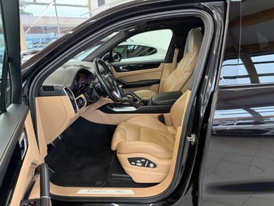 Porsche Cayenne Turbo Sport-Chrono Matrix-LED 18-WEGE — slika 14