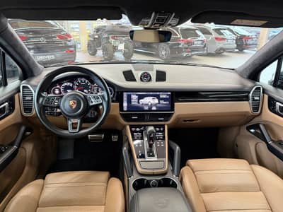 Porsche Cayenne Turbo Sport-Chrono Matrix-LED 18-WEGE — slika 12