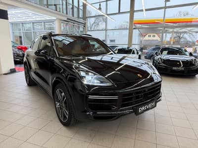Porsche Cayenne Turbo Sport-Chrono Matrix-LED 18-WEGE — slika 4