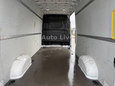 Volkswagen Crafter 35TDI*MAXI-HOCH-LANG*KLIMA*KAMERA*EURO-6 — slika 20