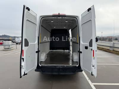 Volkswagen Crafter 35TDI*MAXI-HOCH-LANG*KLIMA*KAMERA*EURO-6 — slika 21