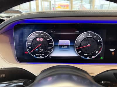 Mercedes-Benz S 63 AMG S 4Matic+ L AMG Drivers Paket — slika 12