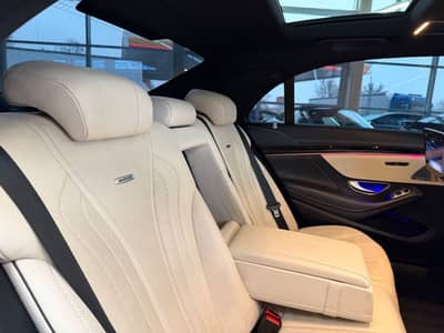 Mercedes-Benz S 63 AMG S 4Matic+ L AMG Drivers Paket — slika 24