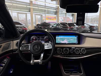 Mercedes-Benz S 63 AMG S 4Matic+ L AMG Drivers Paket — slika 10