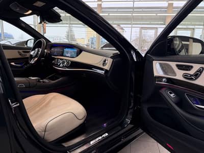 Mercedes-Benz S 63 AMG S 4Matic+ L AMG Drivers Paket — slika 25