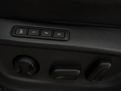 Skoda Kodiaq RS 4x4 7 Sitz*Pano*Virtual*AHK*STHZ*Memo* — slika 19