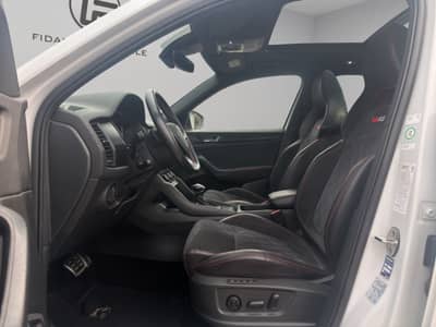 Skoda Kodiaq RS 4x4 7 Sitz*Pano*Virtual*AHK*STHZ*Memo* — slika 10