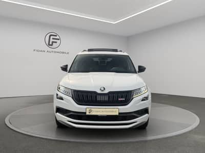 Skoda Kodiaq RS 4x4 7 Sitz*Pano*Virtual*AHK*STHZ*Memo* — slika 8