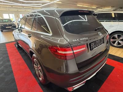 Mercedes-Benz GLC 220 d 4Matic/Navi/LED/Leder/PANO/Kamera — slika 10