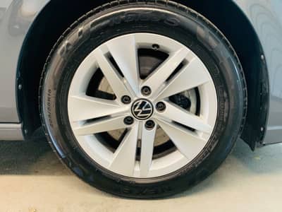 Volkswagen Golf VIII Variant Life°AMBIENT°SHZ°8xbereift — slika 22