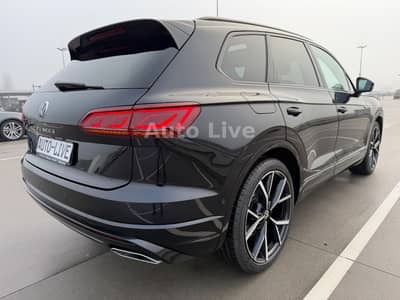 Volkswagen Touareg 3.0 TDI*R LINE*BlackS*PAN*MATRI*LUFT*VOL — slika 5