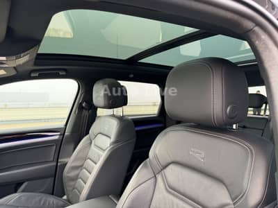 Volkswagen Touareg 3.0 TDI*R LINE*BlackS*PAN*MATRI*LUFT*VOL — slika 22
