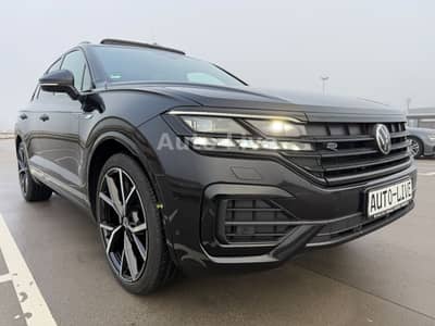 Volkswagen Touareg 3.0 TDI*R LINE*BlackS*PAN*MATRI*LUFT*VOL — slika 7