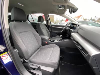 Volkswagen Golf VIII Lim. Life ACC/PDC/LED/Assistenz/Sitzhz — slika 7