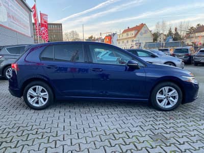 Volkswagen Golf VIII Lim. Life ACC/PDC/LED/Assistenz/Sitzhz — slika 16