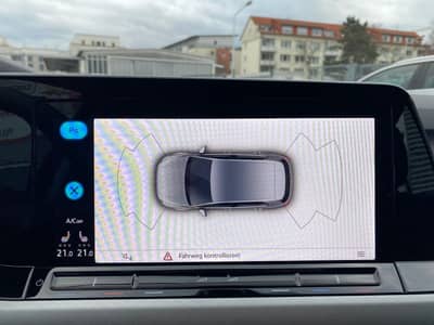 Volkswagen Golf VIII Lim. Life ACC/PDC/LED/Assistenz/Sitzhz — slika 10