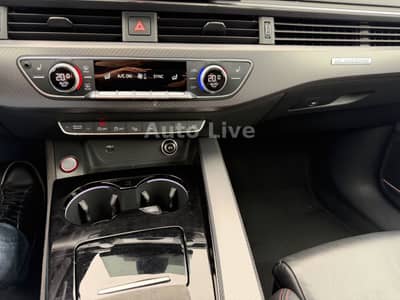 NEUAudi RS5 2.9 TFSI quattro*PANO*VIRTU*MATRIX*360*VOL! — slika 40
