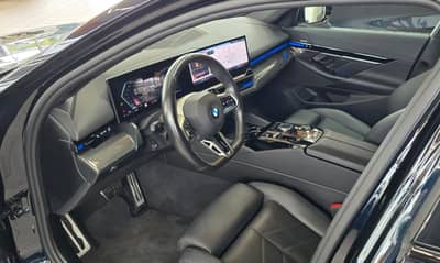 BMW 520 d xDrive M Sport Pro 360KAM H&K ACC LASER — slika 13