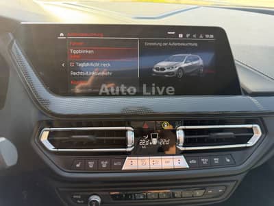 BMW 120d xDrive*SPORT LINE*PANO*VIRTU*LED*KAMERA*VOL — slika 18