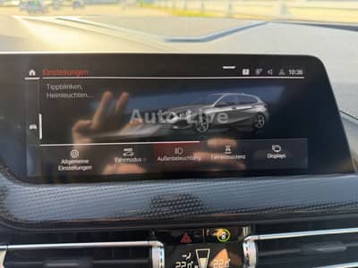 BMW 120d xDrive*SPORT LINE*PANO*VIRTU*LED*KAMERA*VOL — slika 30