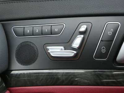 Mercedes-Benz SL 400 AMG-Line 1-Hand SAGA Deutsches Fahrzeug — slika 18
