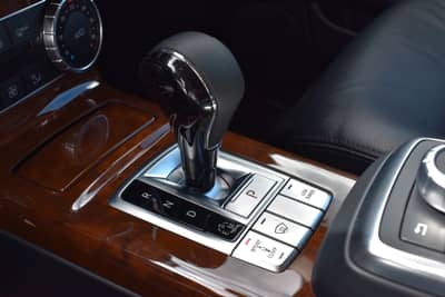 Mercedes-Benz G 500 V8 1.HAND/AHK/SD/LEDER/KAMERA/TOTWINKEL — slika 25