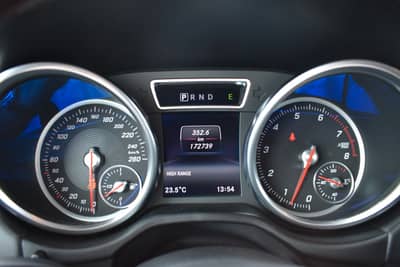Mercedes-Benz G 500 V8 1.HAND/AHK/SD/LEDER/KAMERA/TOTWINKEL — slika 43