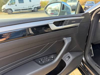 Volkswagen Arteon 2.0 TDI Elegance PANO HEADUP CAM STHZ AHK — slika 8