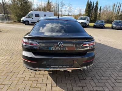 Volkswagen Arteon 2.0 TDI Elegance PANO HEADUP CAM STHZ AHK — slika 12