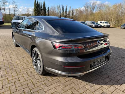 Volkswagen Arteon 2.0 TDI Elegance PANO HEADUP CAM STHZ AHK — slika 11