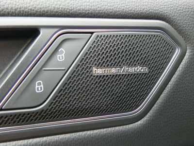 Volkswagen Tiguan Allspace 2.0 TDI DSG HUD ACC AHK PANO 360 — slika 22