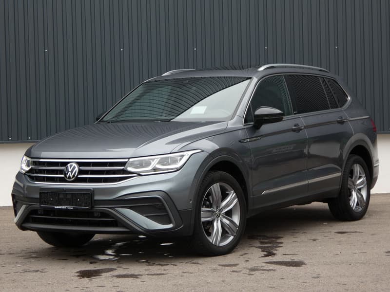 Volkswagen Tiguan Allspace 2.0 TDI DSG HUD ACC AHK PANO 360