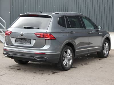 Volkswagen Tiguan Allspace 2.0 TDI DSG HUD ACC AHK PANO 360 — slika 37