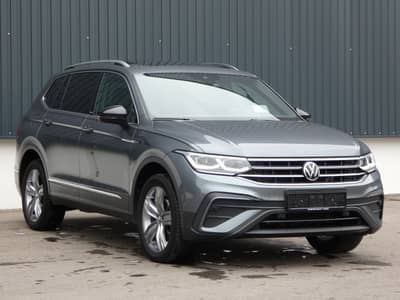 Volkswagen Tiguan Allspace 2.0 TDI DSG HUD ACC AHK PANO 360 — slika 30
