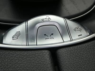 Mercedes-Benz E 220 d 9G Leder MBeam Navi Aircap Airscarf 18" — slika 18