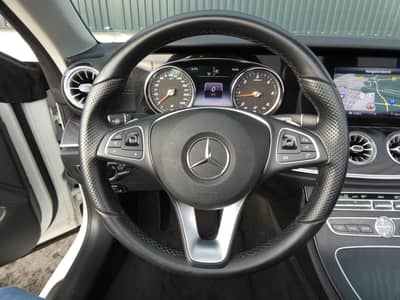 Mercedes-Benz E 220 d 9G Leder MBeam Navi Aircap Airscarf 18" — slika 15