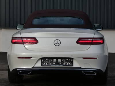 Mercedes-Benz E 220 d 9G Leder MBeam Navi Aircap Airscarf 18" — slika 28
