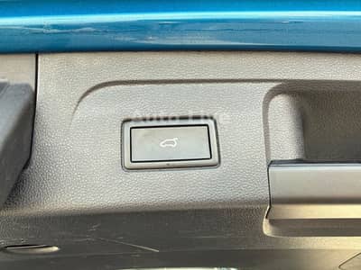 Volkswagen Touran 2.0 TDI*DSG*7xSIT*PAN*NAVI*LED*KAMERA*AHK — slika 24