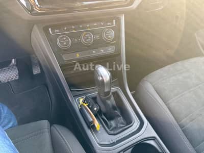 Volkswagen Touran 2.0 TDI*DSG*7xSIT*PAN*NAVI*LED*KAMERA*AHK — slika 25
