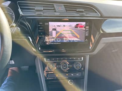 Volkswagen Touran 2.0 TDI*DSG*7xSIT*PAN*NAVI*LED*KAMERA*AHK — slika 13